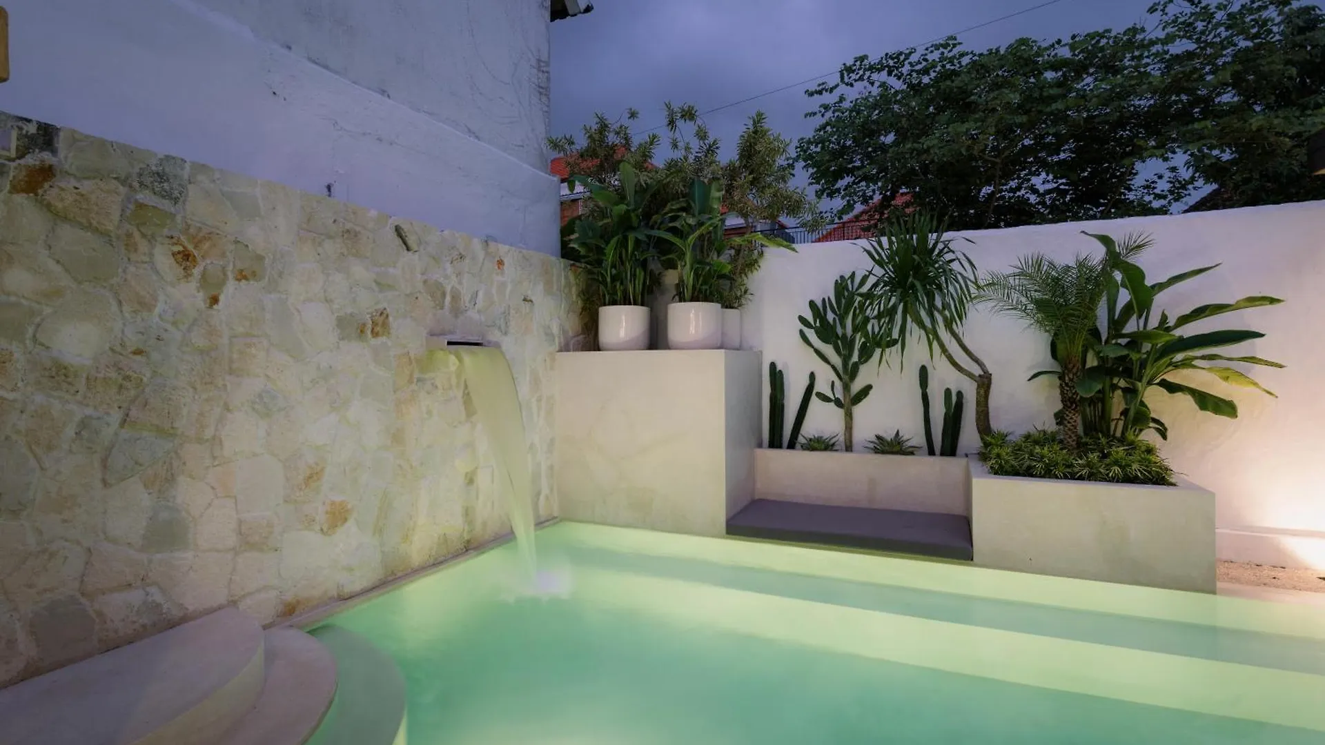 Villa Batu Putih Seminyak